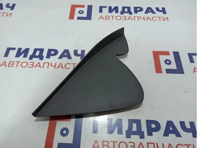 Накладка торпедо левая Ravon R2 96909220. С торца.