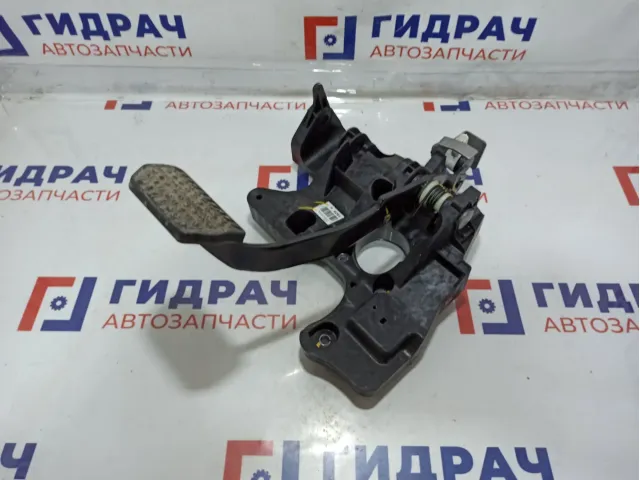 Педаль тормоза Ravon R2 42450281.