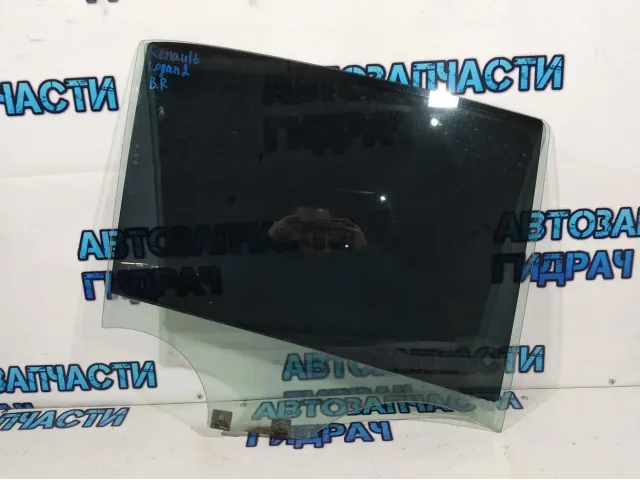 Стекло двери задней правой Renault Logan 2 823008827R.