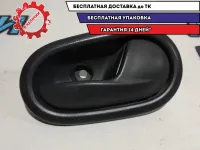 Ручка двери внутренняя правая Renault Logan 2 826721919R.