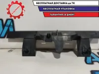 Кронштейн вентилятора Renault Logan 2 214981469R.