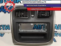 Накладка декоративная Renault Logan 2 682602327R.