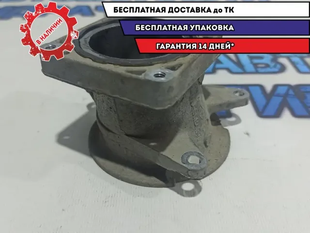 Фланец Renault Logan 2 165785537R.