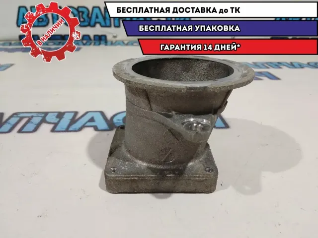 Фланец  Renault Logan 2 165785537R.