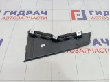 Накладка двери задней правой Renault Arkana 822348584R