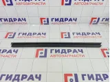 Уплотнитель стекла переднего правого Renault Arkana 803305537R
