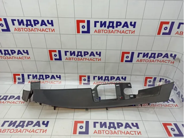 Обшивка стойки задней правой нижняя Renault Arkana 769171226R