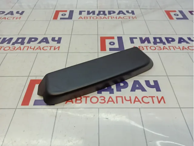 Обшивка двери багажника Renault Arkana 909049425R