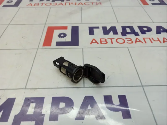 Прикуриватель Renault Arkana