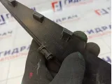 Накладка решетки стеклоочистителя правая Renault Arkana 668224606R