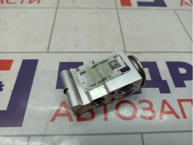 Клапан кондиционера Renault Arkana 922703852R