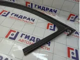 Уплотнитель стекла переднего левого Renault Arkana 803312388R