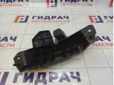 Кронштейн заднего бампера левый Renault Arkana 850453846R