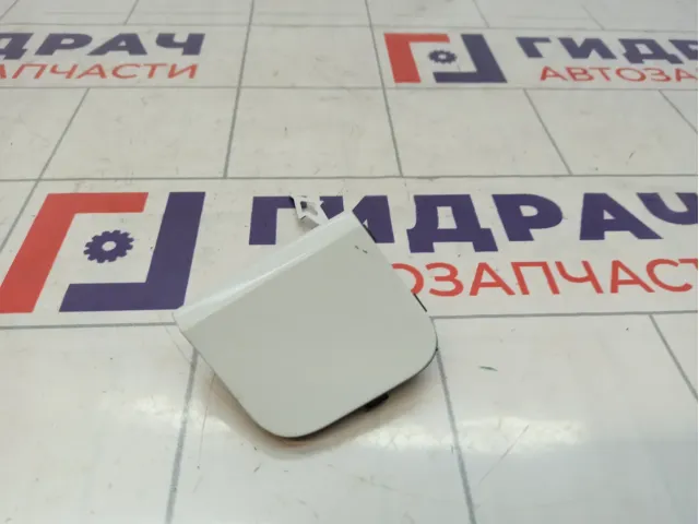 Заглушка буксировочного крюка переднего Renault Arkana 511802826R