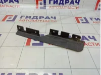 Воздуховод радиатора левый Renault Kaptur 622576545R