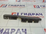 Воздуховод радиатора левый Renault Kaptur 622576545R
