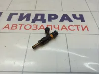 Форсунка инжекторная электрическая Renault Kaptur 166008992R