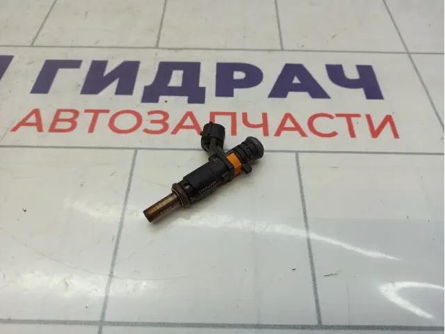 Форсунка инжекторная электрическая Renault Kaptur 166008992R