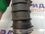 Патрубок воздушного фильтра Renault Kaptur 165780388R