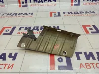 Кронштейн крепления крыла левый Renault Kaptur 631474111R