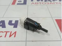 Датчик включения стоп-сигнала Renault Kaptur 253206170R