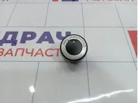 Кнопка многофункциональная Renault Duster 8200796642