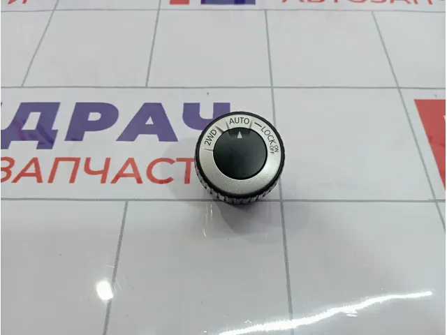 Кнопка многофункциональная Renault Duster 8200796642