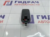 Накладка кнопки стеклоподъемника переднего правого Renault Duster 809601386R