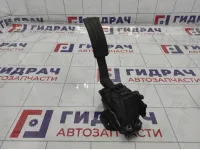 Педаль газа Renault Duster 6001548477