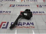 Педаль газа Renault Duster 6001548477