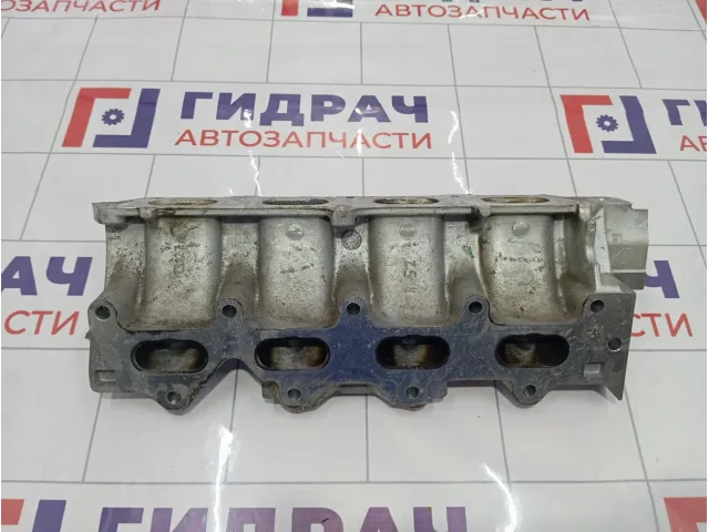 Коллектор впускной Renault Duster 140409107R