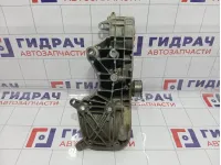 Кронштейн генератора Renault Duster 688300724R