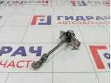 Ограничитель двери передний Renault Duster 804305879R