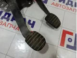 Блок педалей Renault Duster