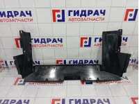 Воздуховод радиатора Renault Duster 214766402R