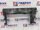 Воздуховод радиатора Renault Duster 214766402R