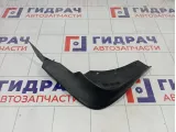 Брызговик передний правый Renault Duster 638505334R
