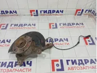 Кулак поворотный передний правый Renault Duster 8200881916