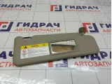 Козырек солнцезащитный правый Renault Duster 964003003R