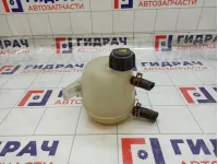 Бачок расширительный Renault Duster 7701470460