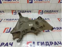 Кронштейн генератора Renault Duster 8201033565