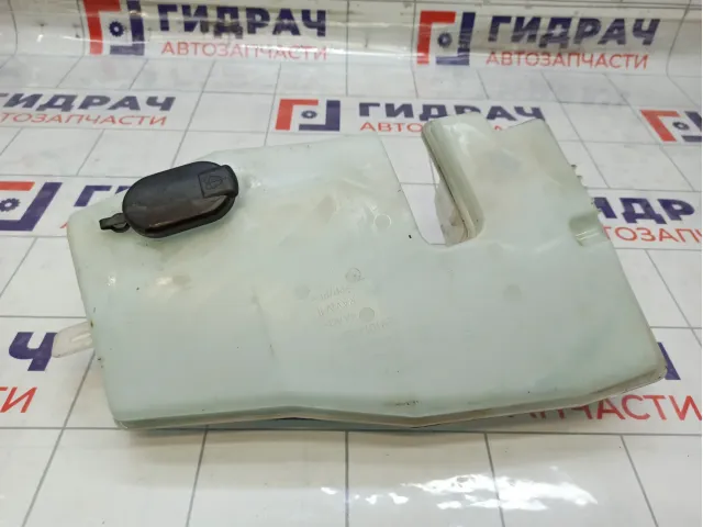 Бачок омывателя стекла Renault Duster 289106288R