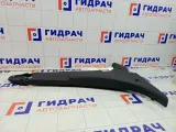Обшивка стойки средней правой нижняя Renault Duster 8200823419