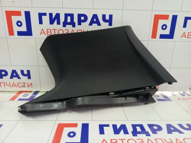 Обшивка стойки задней правой верхняя Renault Duster 769365583R