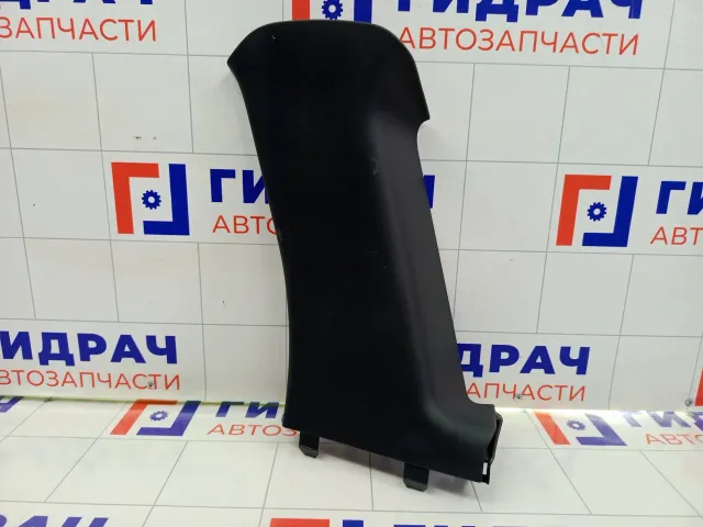 Обшивка стойки задней правой верхняя Renault Duster 769341551R