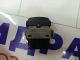 Кнопка центрального замка Renault Duster 252108592R
