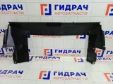 Дефлектор радиатора Renault Duster 214766402R