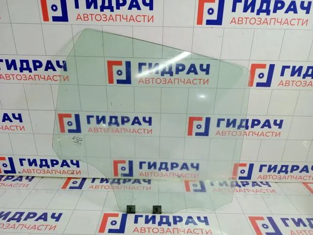 Стекло двери задней правой Renault Duster