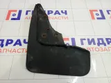Брызговик передний левый Renault Duster