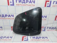 Стекло кузовное глухое правое Renault Duster 833066196R